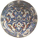 Dish, Iznik, 17th century.