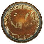 Dish with painting of boat, Spain, 15th century.